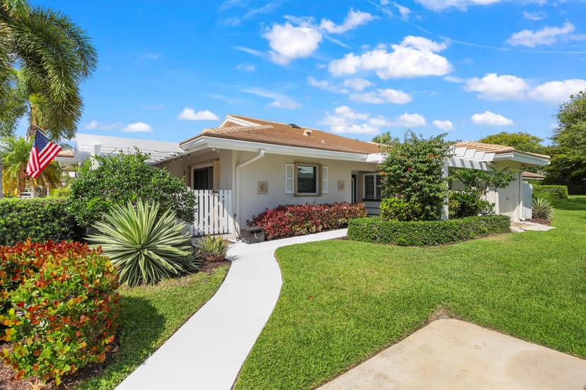 3660 Freshwater Drive, Jupiter FL 33477