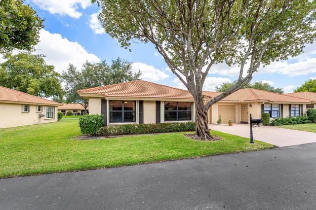 4520 Ficus Tree Road, Boynton Beach FL 33436 - Boynton Beach, FL - Photo 2