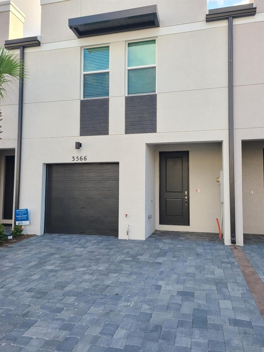 3566 San Bernardino Way, Palm Springs FL 33461 - Palm Springs, FL - Photo 1