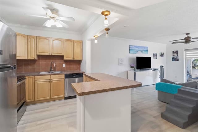 259 S Cypress Road # 506, Pompano Beach FL 33060 - Pompano Beach, FL - Photo 5