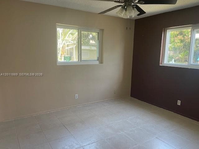 4501 Mainland Dr, Tamarac FL 33319 - Tamarac, FL - Photo 4