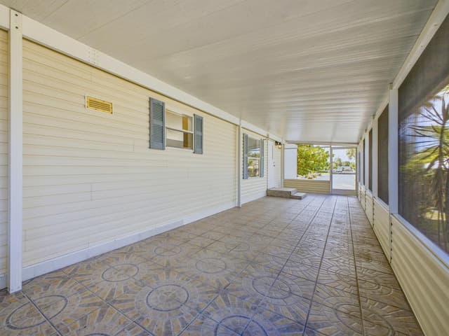 4185 N Shady Lane, Boynton Beach FL 33436 - Boynton Beach, FL - Photo 6