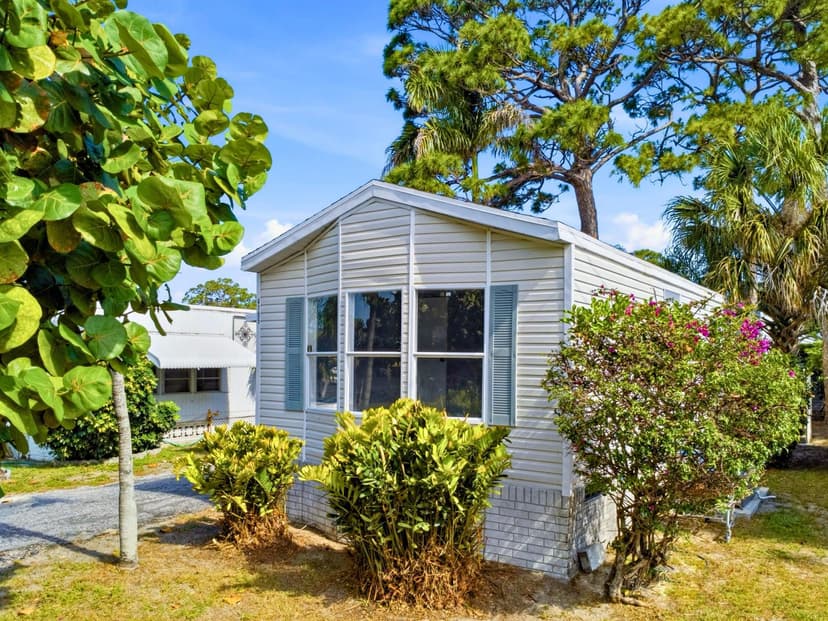 4185 N Shady Lane, Boynton Beach FL 33436