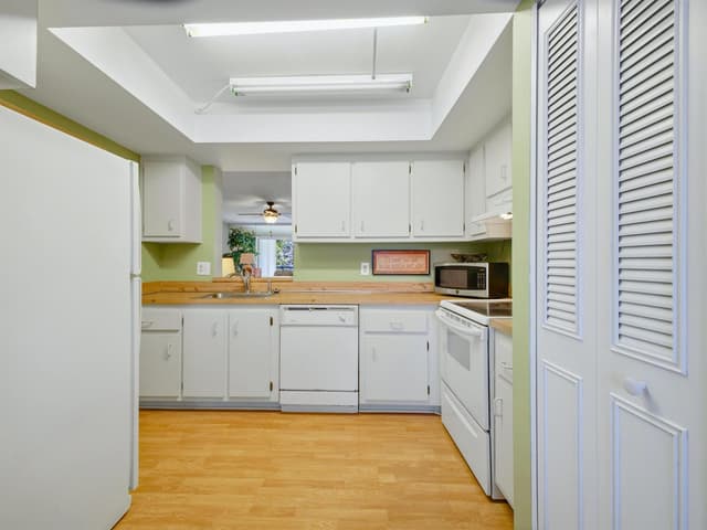 6625 S Oriole Boulevard # 2040, Delray Beach FL 33446 - Delray Beach, FL - Photo 7