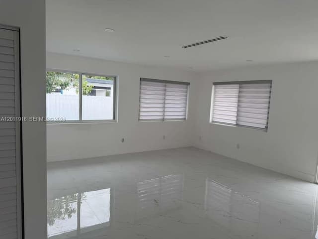 3536 NW 14th Ter, Miami FL 33125 - Miami, FL - Photo 7