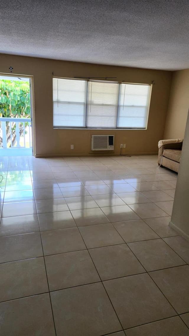 102 Andover D, West Palm Beach FL 33417 - West Palm Beach, FL - Photo 7