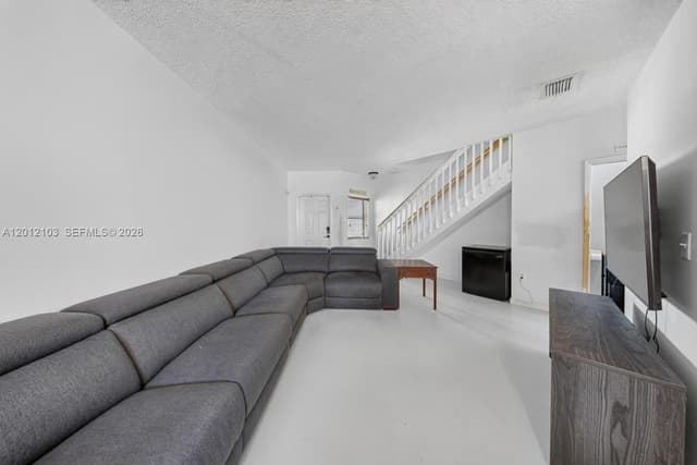 2334 SE 24th Ave # 2334, Homestead FL 33035 - Homestead, FL - Photo 4