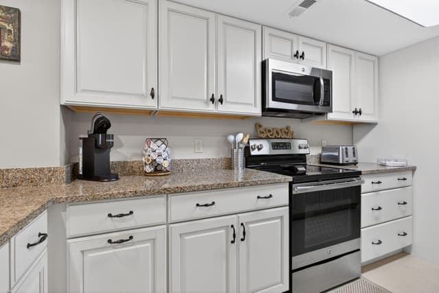1012 N Ocean Boulevard # 408, Pompano Beach FL 33062 - Pompano Beach, FL - Photo 6