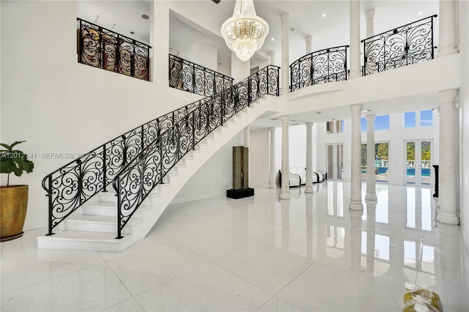12401 SW 45th St, Miami FL 33175