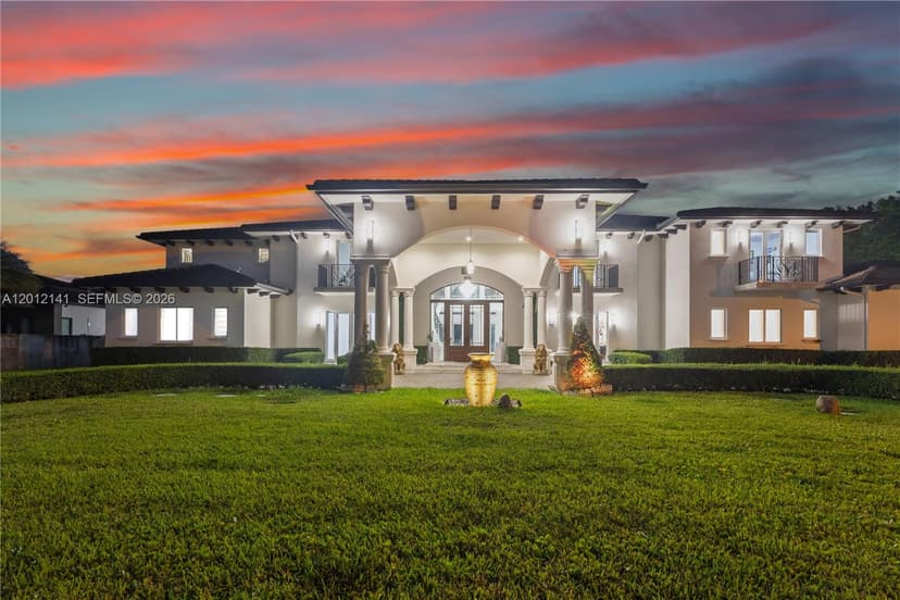 12401 SW 45th St, Miami FL 33175