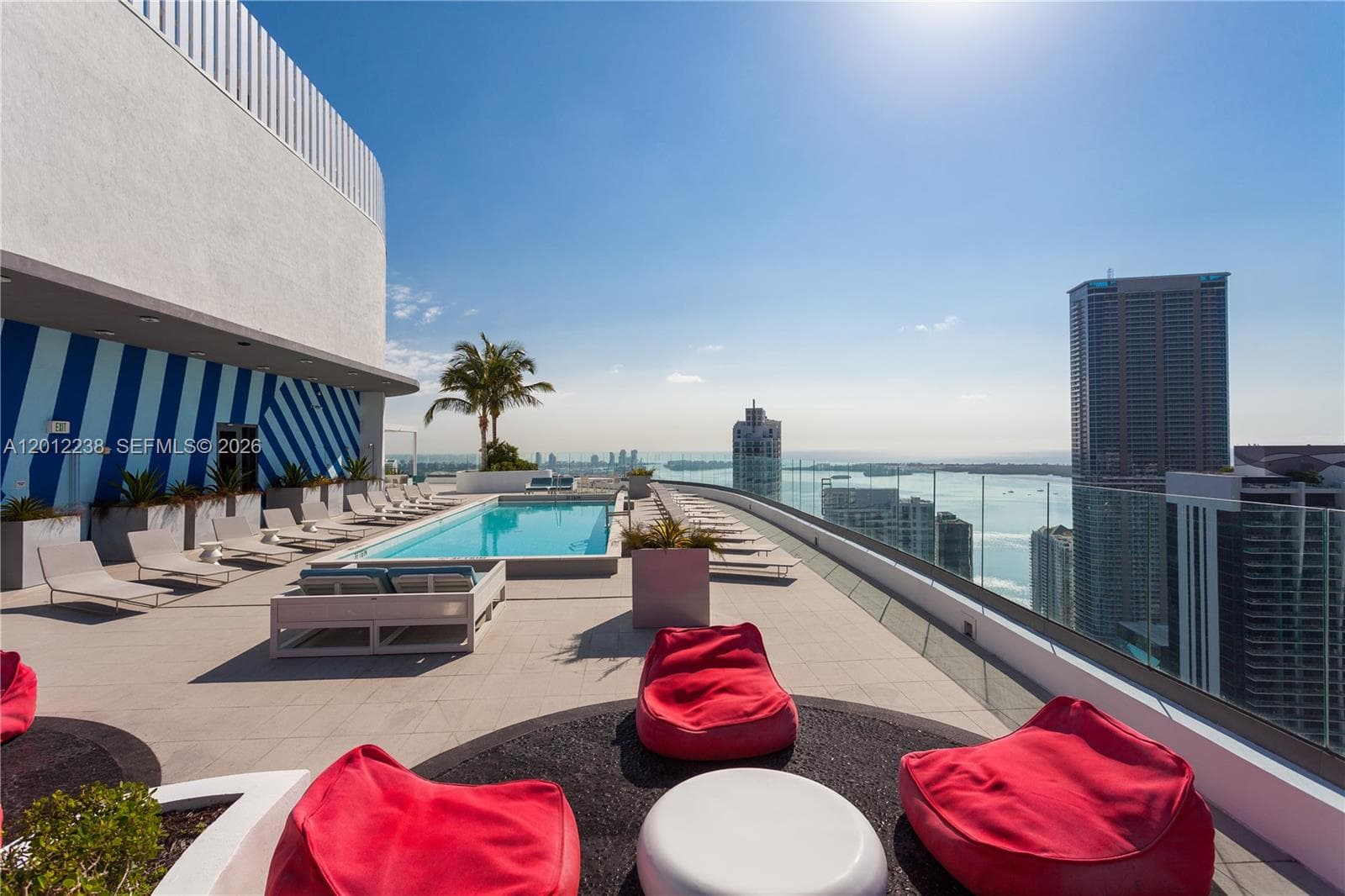 45 SW 9th St # 1604, Miami FL 33130