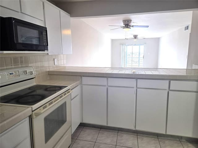4670 W 13th Ln # 507, Hialeah FL 33012 - Hialeah, FL - Photo 5