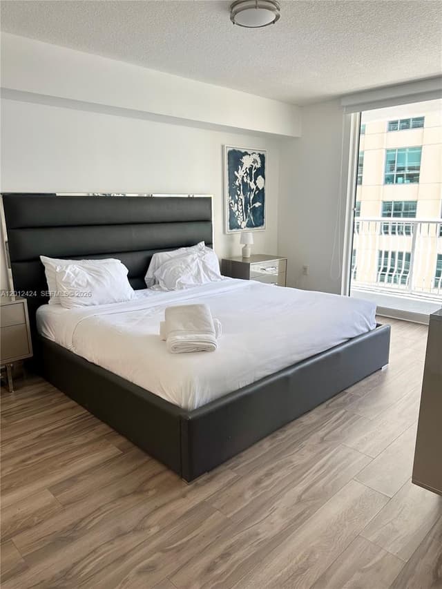 1200 Brickell Bay Dr # 2304, Miami FL 33131 - Miami, FL - Photo 3