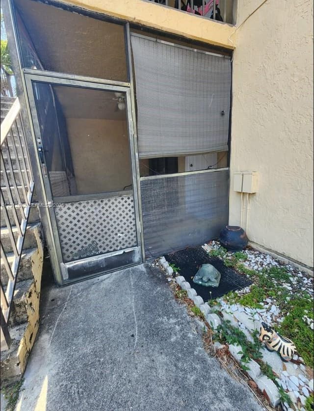 15619 SW 73rd Cir Ter # 9, Miami FL 33193 - Miami, FL - Photo 2