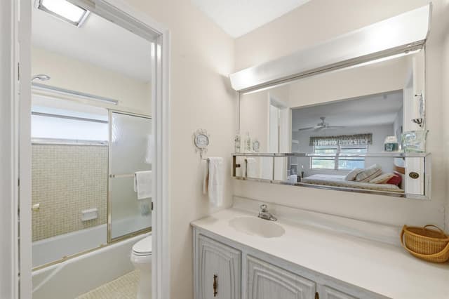 940 S Drive Terrace # A, Delray Beach FL 33445 - Delray Beach, FL - Photo 3