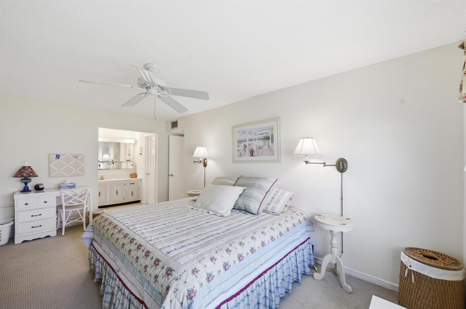 940 S Drive Terrace # A, Delray Beach FL 33445 - Delray Beach, FL - Photo 1