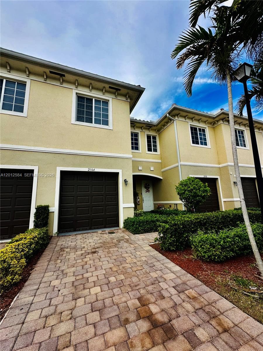 2574 SW 81st Ter # 2564, Miramar FL 33025 - Miramar, FL - Photo 1