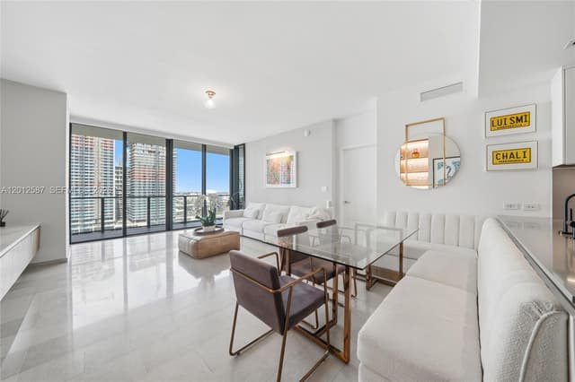 68 SE 6th St # 1904, Miami FL 33131 - Miami, FL - Photo 3