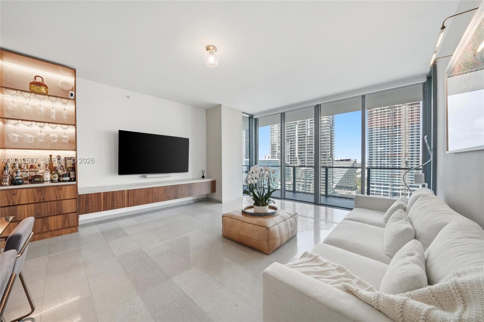 68 SE 6th St # 1904, Miami FL 33131 - Miami, FL - Photo 1