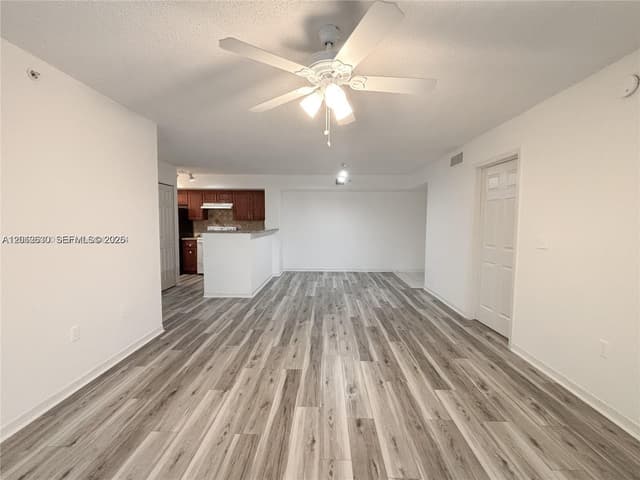655 SW 111th Way # 201, Pembroke Pines FL 33025 - Pembroke Pines, FL - Photo 2