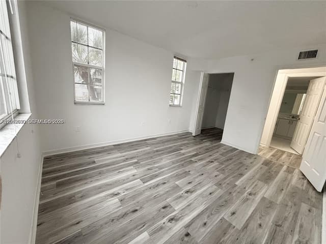655 SW 111th Way # 201, Pembroke Pines FL 33025 - Pembroke Pines, FL - Photo 5