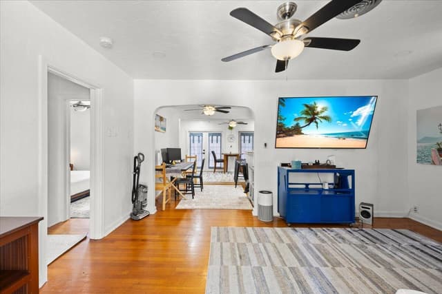915 N K Street, FL 33460 - Photo 5