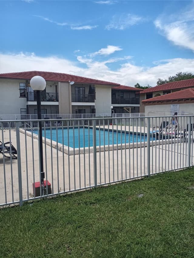 3024 Coral Ridge Dr # 215C, Coral Springs FL 33065 - Coral Springs, FL - Photo 6