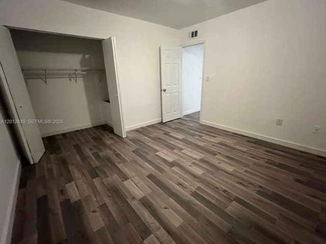1560 NE 151st St # 102, Miami FL 33162 - Miami, FL - Photo 5