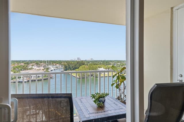 1401 S Ocean Drive, Hollywood FL 33019 - Hollywood, FL - Photo 2