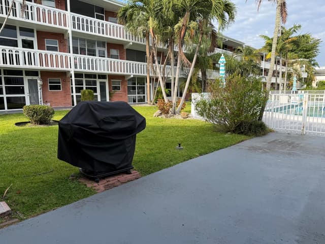 161 NE 10th Avenue # 12b, Hallandale Beach FL 33009 - Hallandale Beach, FL - Photo 5