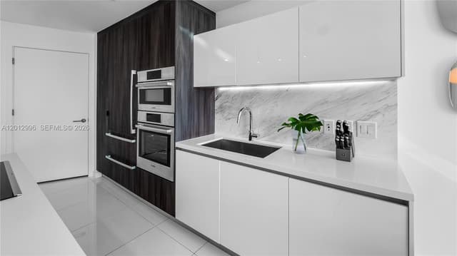 851 NE 1st Ave # 1606, Miami FL 33132 - Miami, FL - Photo 6
