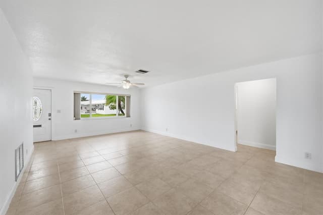 1316 SW 23rd Street, Boynton Beach FL 33426 - Boynton Beach, FL - Photo 5