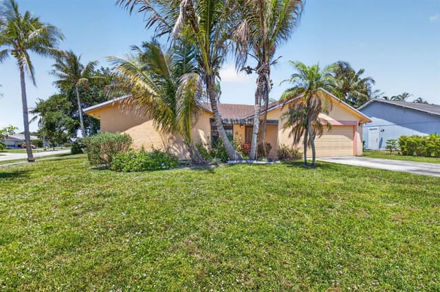 9389 Longmeadow Circle, Boynton Beach FL 33436 - Boynton Beach, FL - Photo 3