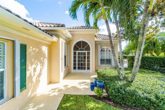 8222 Dominica Place, Wellington FL 33414 - Wellington, FL - Photo 4