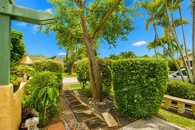 7951 Little Lane, Boca Raton FL 33433 - Boca Raton, FL - Photo 3