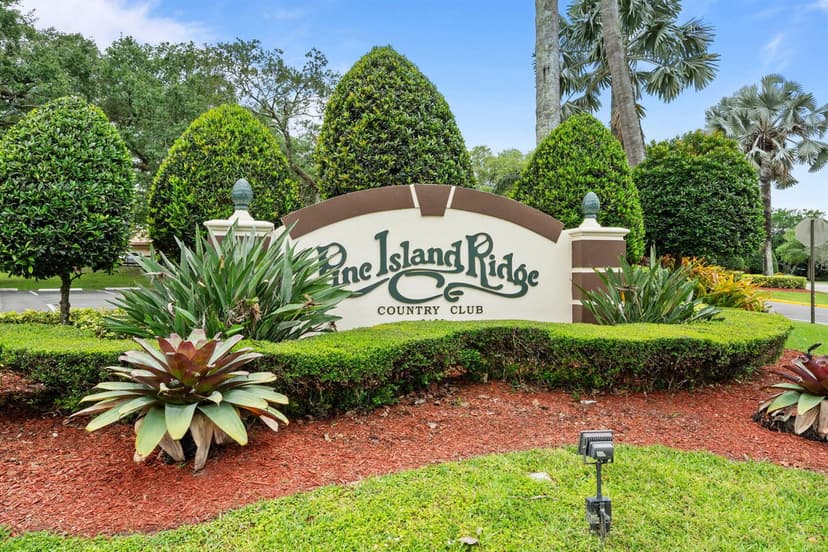 9470 Live Oak Place # 204, Davie FL 33324