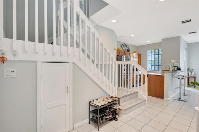 2037 Nassau Drive # 2037, Riviera Beach FL 33404 - Riviera Beach, FL - Photo 6