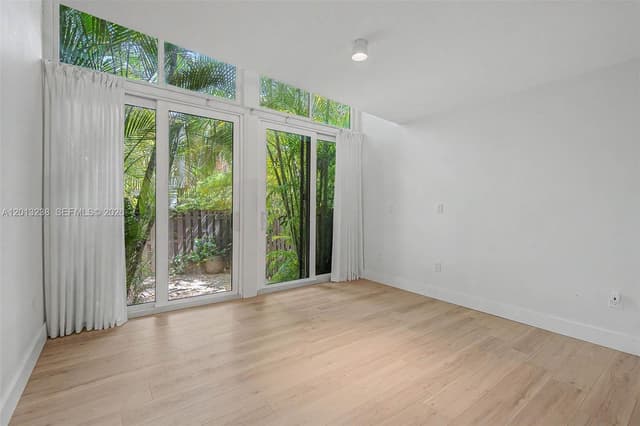2984 Mary St, Miami FL 33133 - Miami, FL - Photo 3