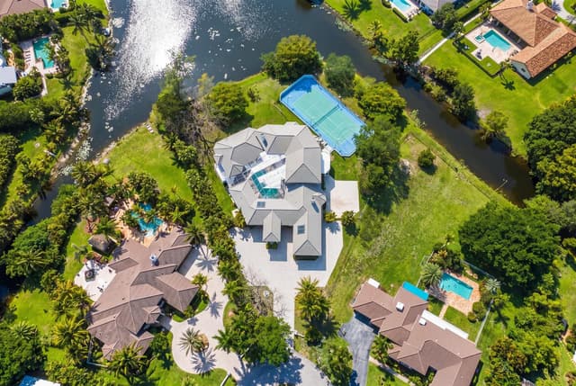4010 NW 100th Avenue, Coral Springs FL 33065 - Coral Springs, FL - Photo 4
