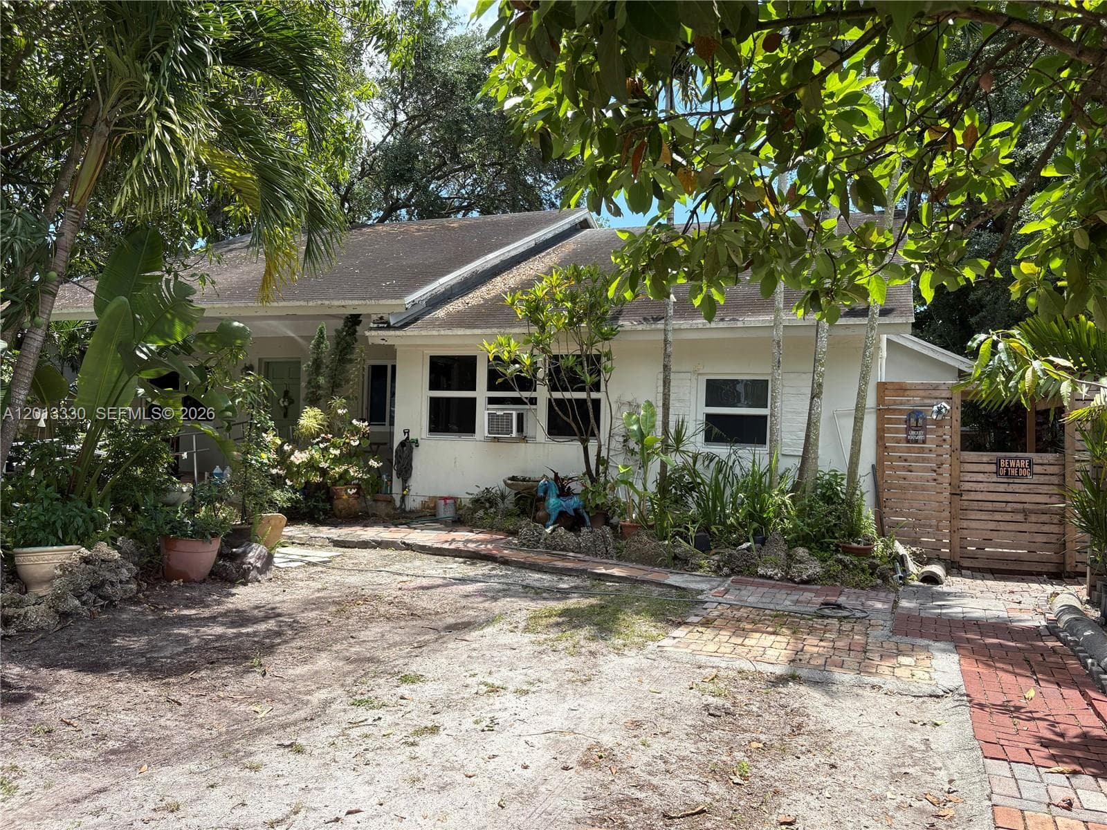 5930 SW 44th Ter, Miami FL 33155