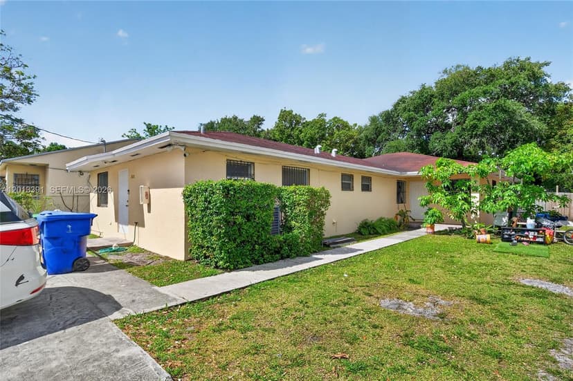 7628 NW 2nd Ct, Miami FL 33150