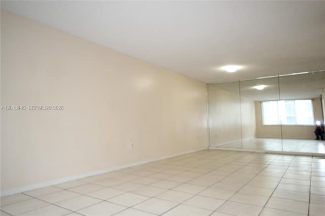 17890 W Dixie Hwy 519 Hwy # 519, North Miami Beach FL 33160 - North Miami Beach, FL - Photo 3