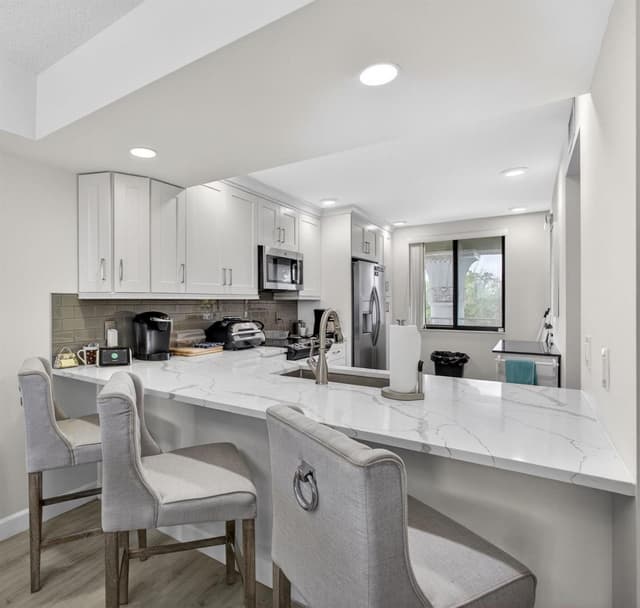 2441 Village Boulevard # 403, West Palm Beach FL 33409 - West Palm Beach, FL - Photo 4
