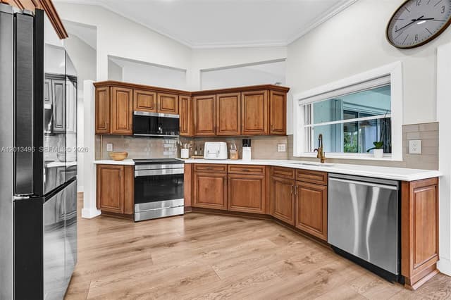 4133 NW 81st Ter, Coral Springs FL 33065 - Coral Springs, FL - Photo 4