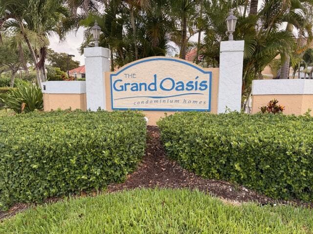 5661 Riverside Drive, Coral Springs FL 33067