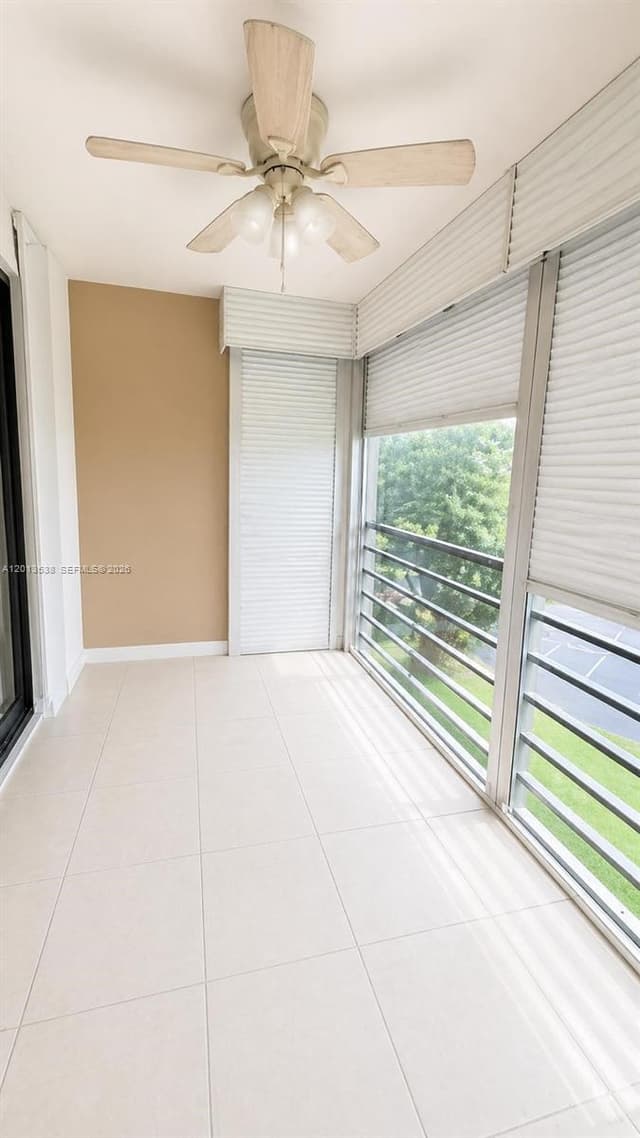 900 Saint Charles Pl # 520, Pembroke Pines FL 33026 - Pembroke Pines, FL - Photo 7