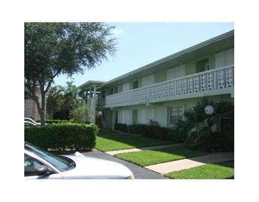 1561 NW 20th Avenue # 101, Delray Beach FL 33445