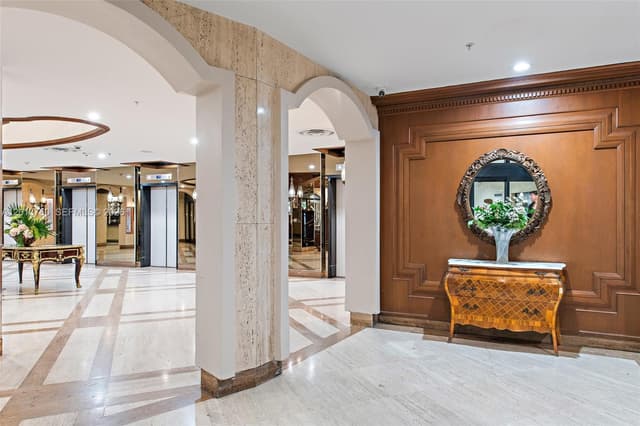 6039 Collins Ave, Miami Beach FL 33140 - Miami Beach, FL - Photo 6