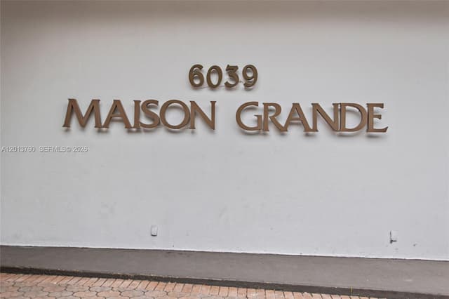 6039 Collins Ave, Miami Beach FL 33140 - Miami Beach, FL - Photo 4