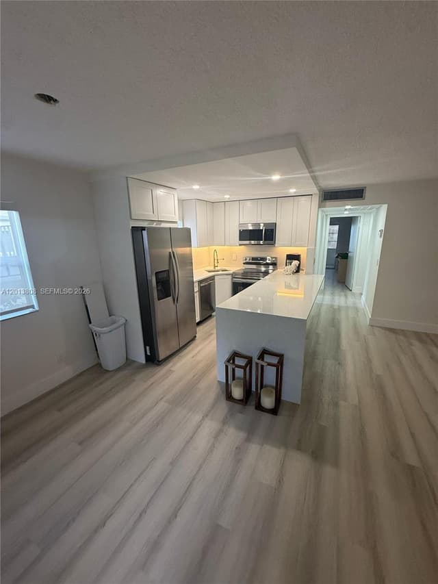 200 E Monaco  E # 200, Delray Beach FL 33446 - Delray Beach, FL - Photo 2